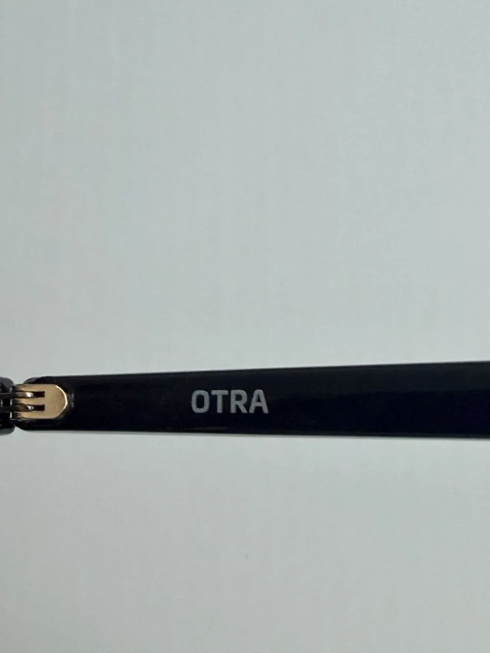 Otra Nia Sunglasses in Dark Chocolate